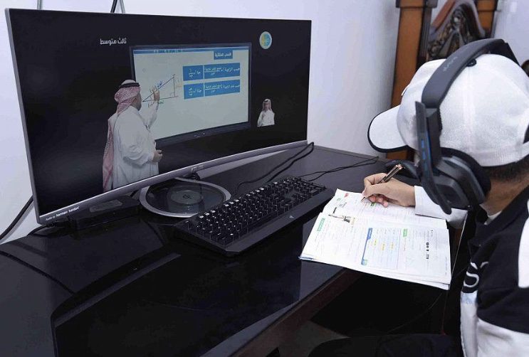 مدير تعليم “الشرقية”: وضع آلية لحضور الطلاب الذين يواجهون مشاكل في التعليم عن بعد (فيديو)