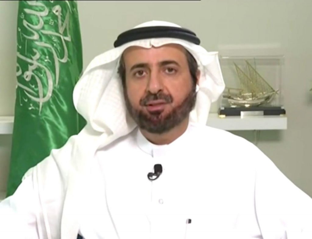 “وزير الصحة” تمديد التعليم عن بعد إذا لم يتوفر لقاح