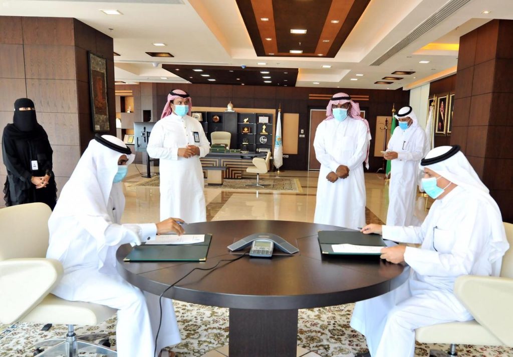 جامعة جازان وإدارة التعليم بالمنطقة توقعان اتفاقية تعاون