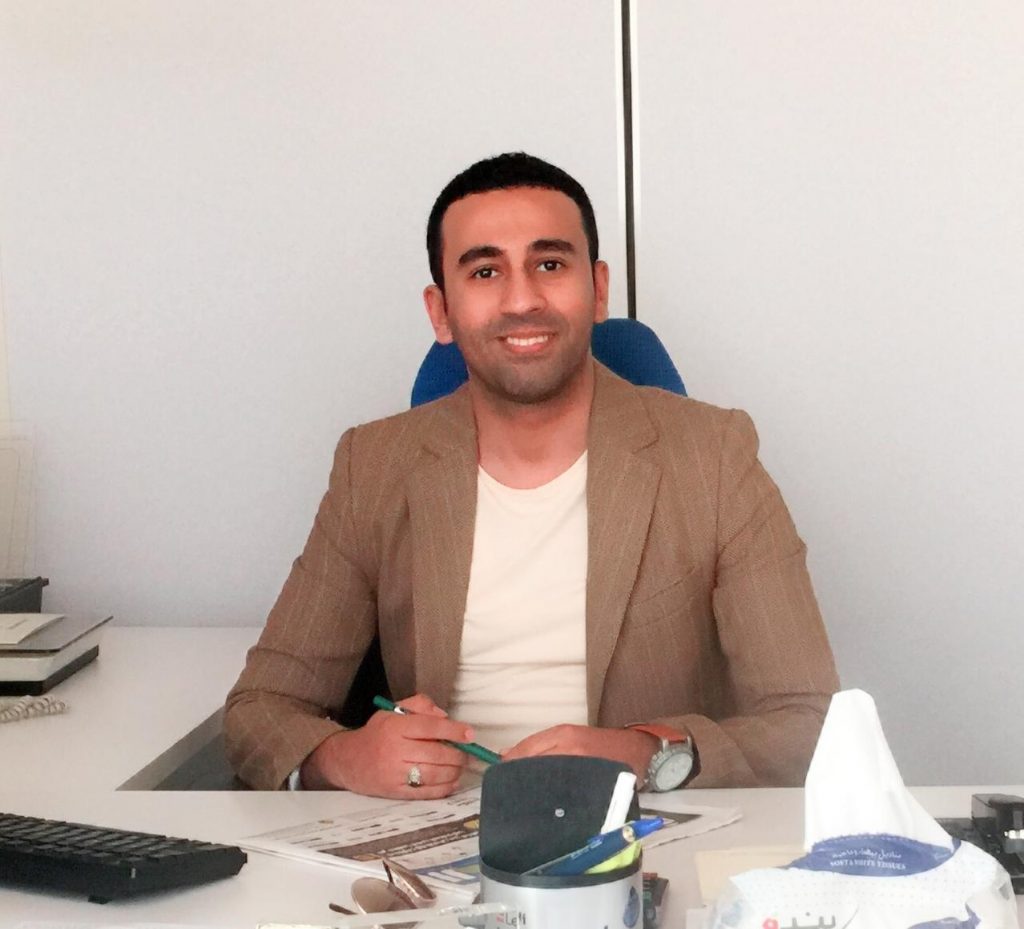 تكريم الإعلامي ماهر طلعت عبدالعزيز بمعرض الفن المعاصر بالعاصمة موسكو