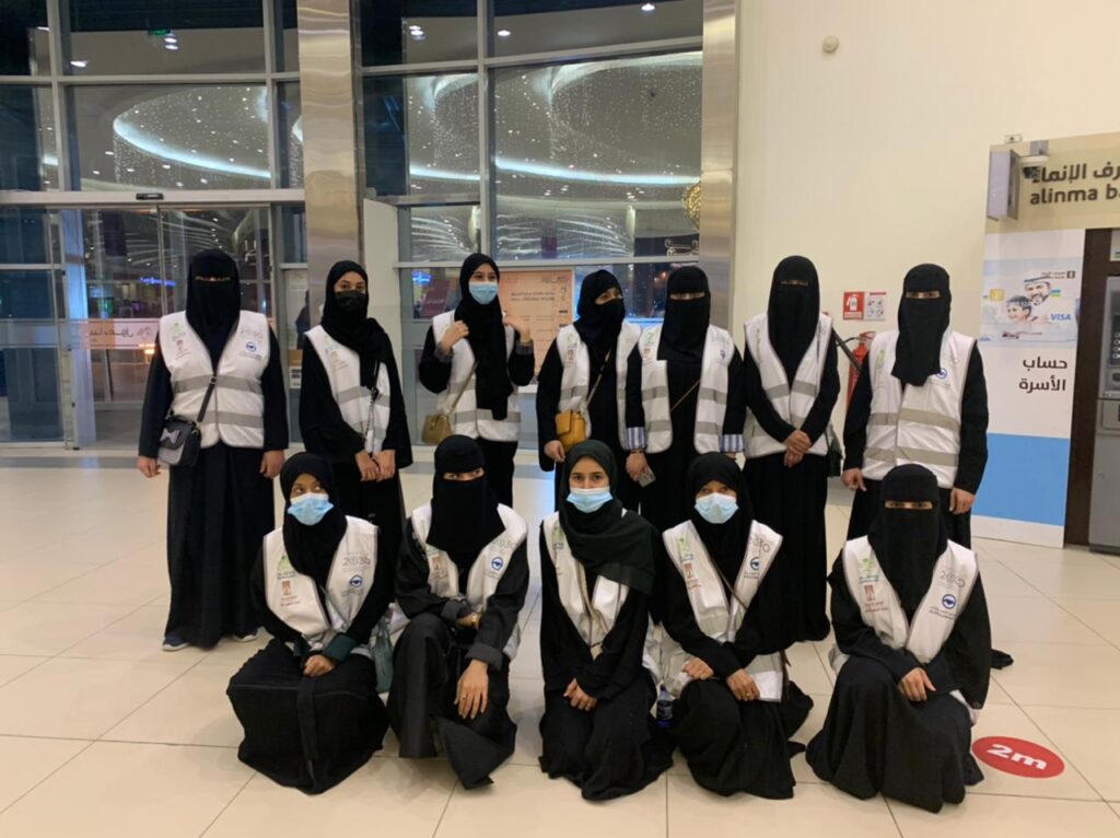 مبادرة همسات الثقافي وأمانة الأحساء وتكريم ٣٠ متطوع