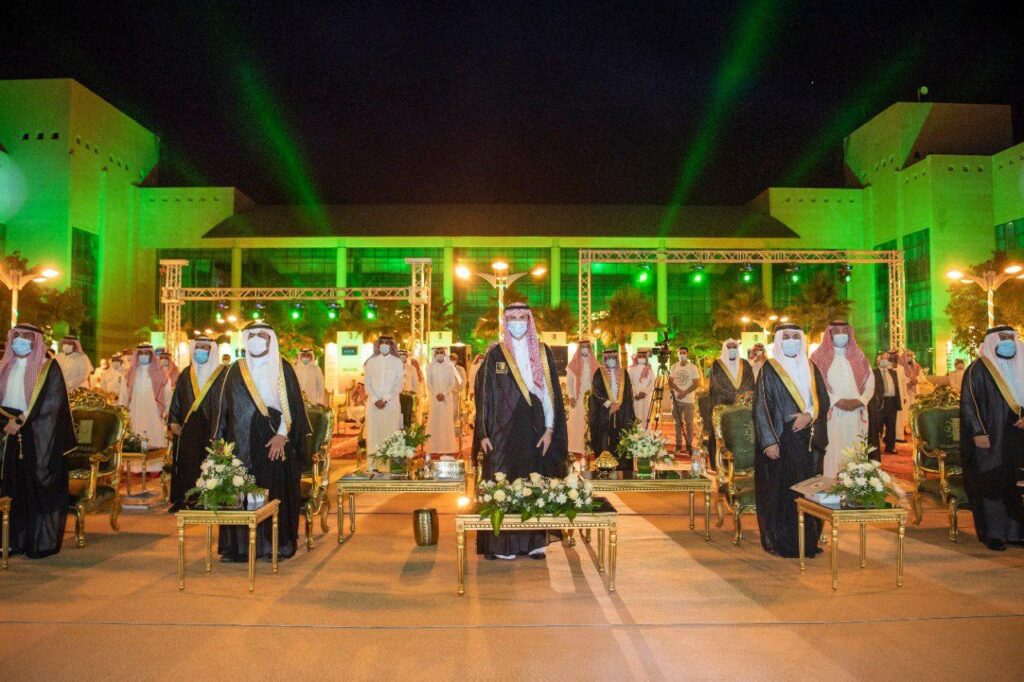 أمير الجوف يرعى حفل تخريج الدفعة الـ 15 من جامعة الجوف