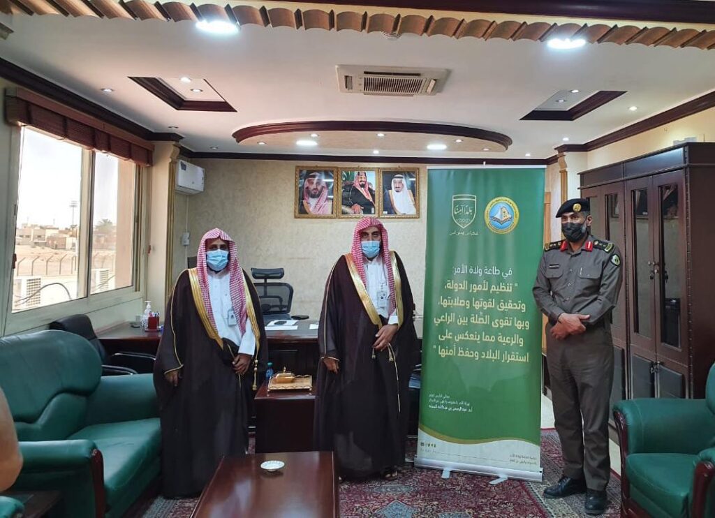 الأمر بالمعروف تعرض محتوى حملة(ربِّ اجعل هذا البلد آمناً)في شرطة المجمعة