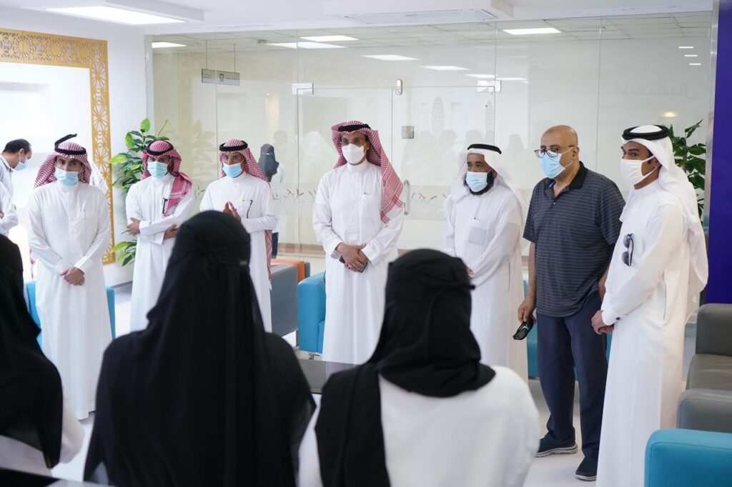 وفد من جامعة الحدود الشمالية يزور الشؤون الصحية وعدد من القطاعات الصحية وفد من جامعة الحدود الشمالية يزور الشؤون الصحية وعدد من القطاعات الصحية