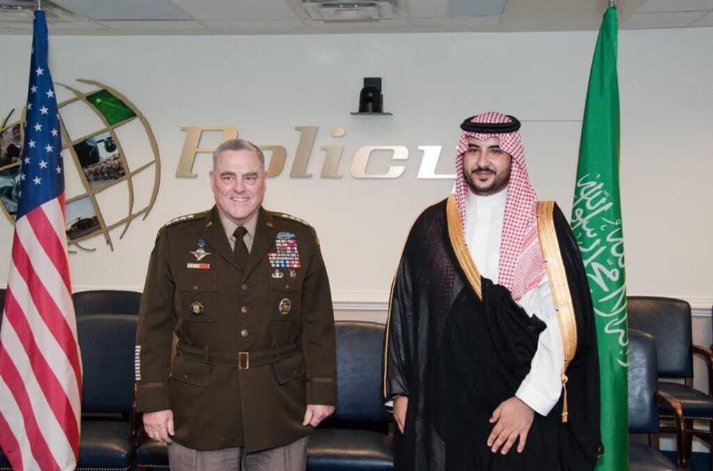 نائب وزير الدفاع يعقد جلسة مباحثات موسعة في وزارة الدفاع الأمريكية مع وزير الدفاع ورئيس هيئة الأركان المشتركة ووكيل وزارة الدفاع للسياسات بواشنطن