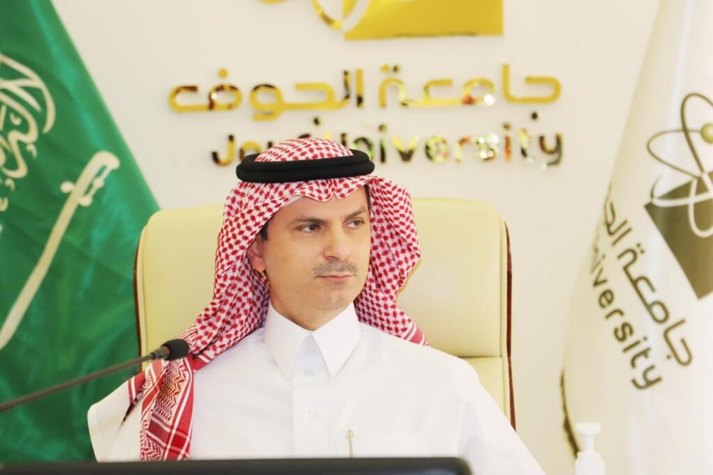 رئيس جامعة الجوف يصدر عدداً من القرارات الإدارية رئيس جامعة الجوف يصدر عدداً من القرارات الإدارية