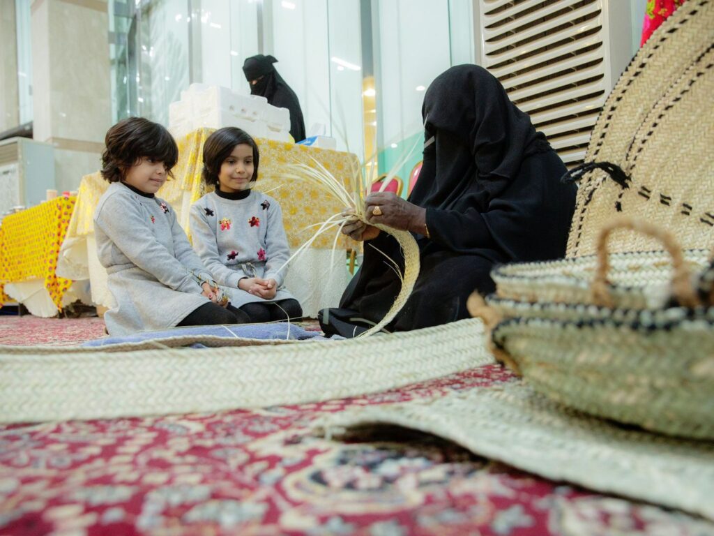 جامعة القصيم تواصل مبادرتها لتفعيل حملة سمو أمير المنطقة “أنا سعودي أعتز بهويتي”