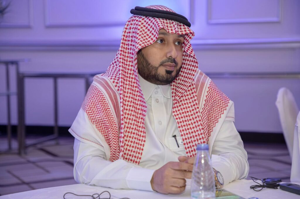 مدير إدارة الموارد البشرية بشبكة الدمام الصحية يرُزق بمولود مدير إدارة الموارد البشرية بشبكة الدمام الصحية يرُزق بمولود