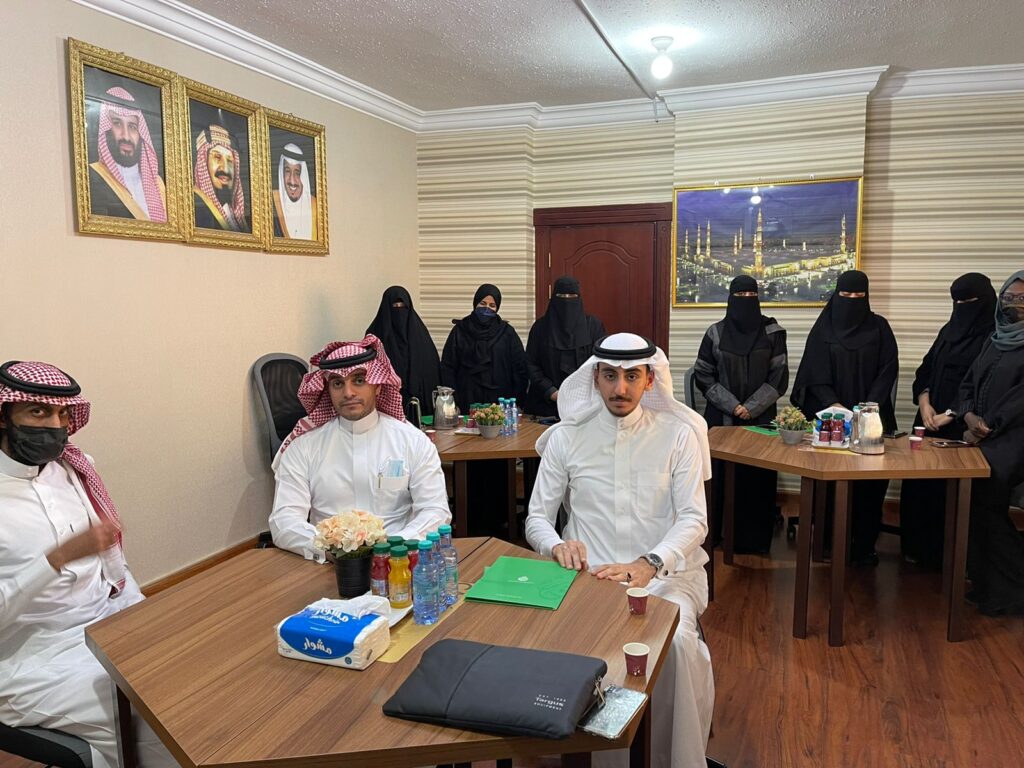 تكريم متطوعي جمعية المدينة المنورة الأهلية لتنمية المجتمع