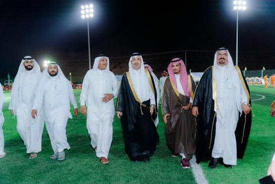 محافظ الليث يرعى نهائي دوري نادي الليث
