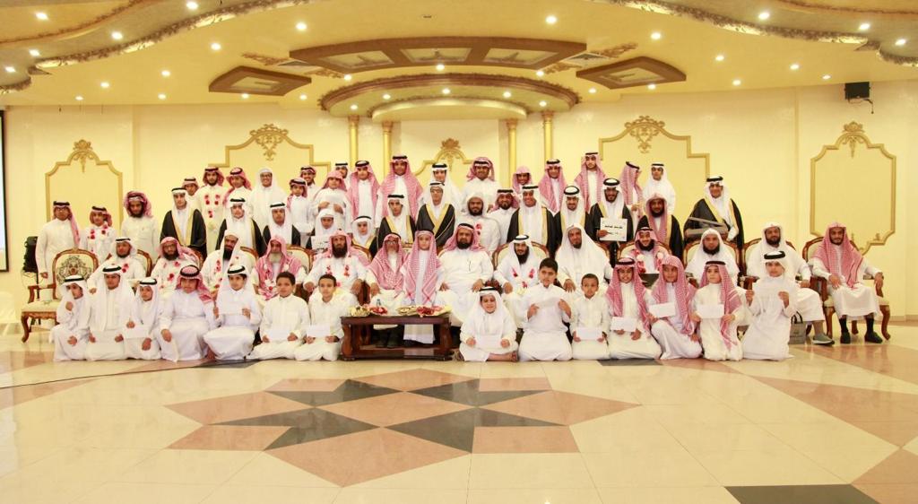 تحفيظ خميس مشيط يكرم 13 حافظاً من برنامج التميز تحفيظ خميس مشيط يكرم 13 حافظاً من برنامج التميز