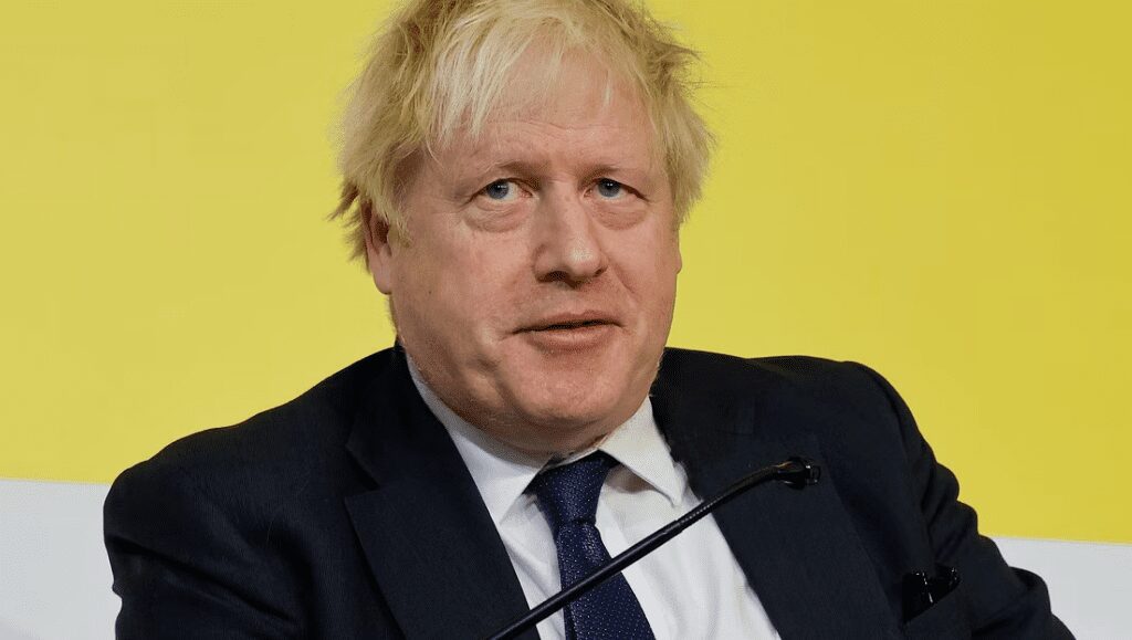 “جونسون”: تهديدات “بوتين” باستخدام الأسلحة النووية مجرد هراء “جونسون”: تهديدات “بوتين” باستخدام الأسلحة النووية مجرد هراء