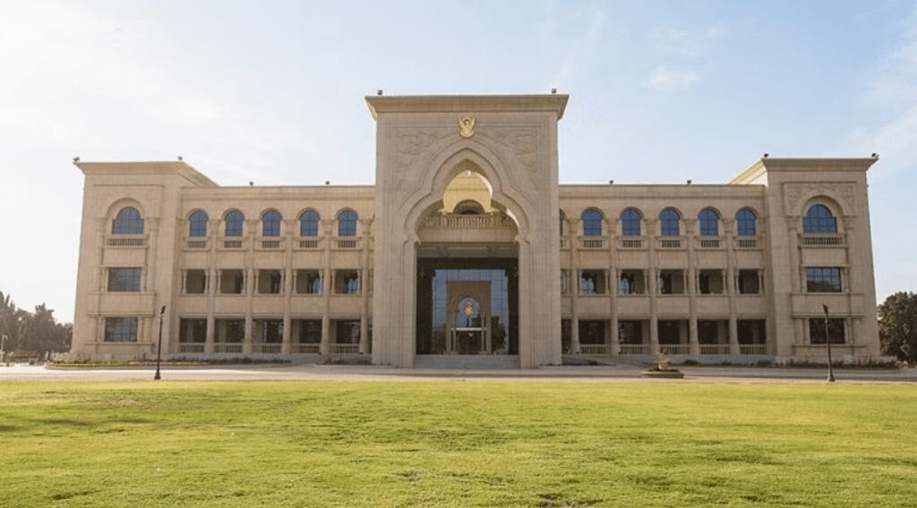 السودان.. قوات الدعم السريع تعلن إحكام سيطرتها على القصر الجمهوري السودان.. قوات الدعم السريع تعلن إحكام سيطرتها على القصر الجمهوري