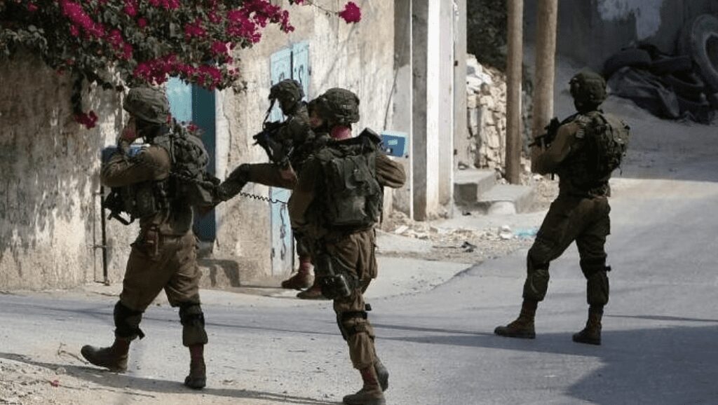 قوات الاحتلال تواصل عدوانها على جنين.. 3 شهداء بينهم طفل و45 إصابة قوات الاحتلال تواصل عدوانها على جنين.. 3 شهداء بينهم طفل و45 إصابة