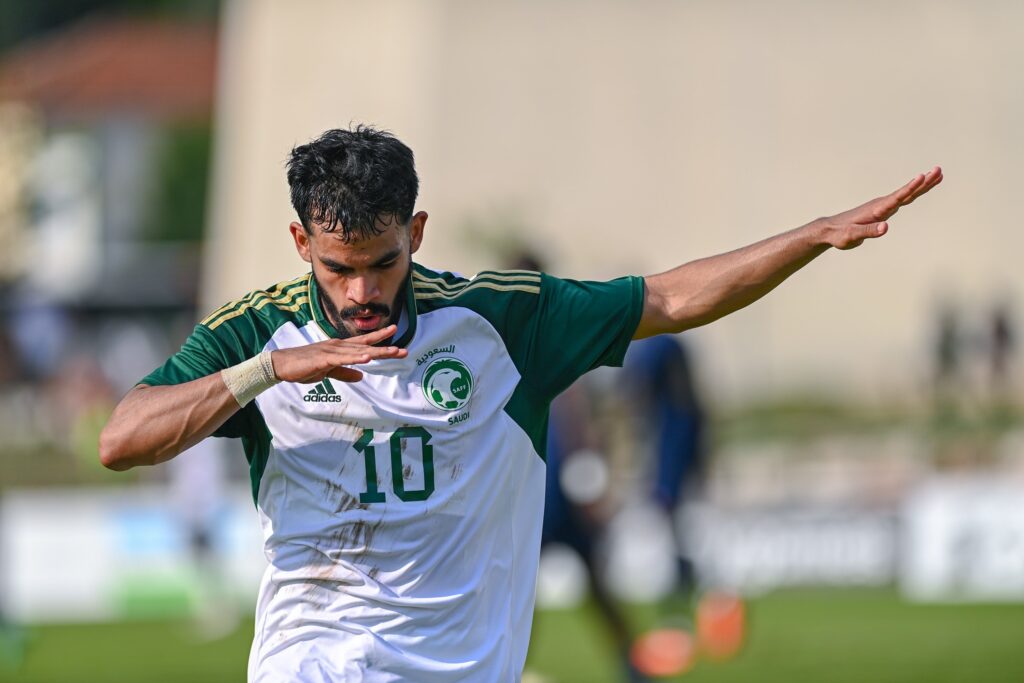 بركلات الترجيح.. الأخضر الأولمبي يتغلب على نظيره الفرنسي في افتتاح بطولة تولون الدولية بركلات الترجيح.. الأخضر الأولمبي يتغلب على نظيره الفرنسي في افتتاح بطولة تولون الدولية