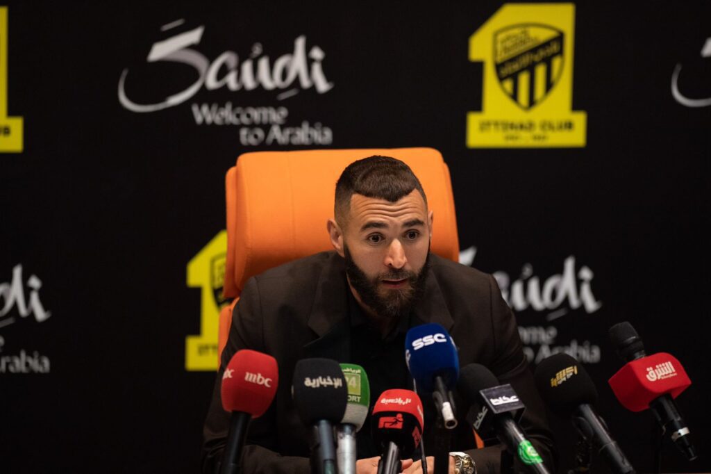 كريم بنزيما: اخترت الاتحاد لأنه نادٍ كبير.. وحققت الكثير من البطولات فى أوروبا كريم بنزيما: اخترت الاتحاد لأنه نادٍ كبير.. وحققت الكثير من البطولات فى أوروبا