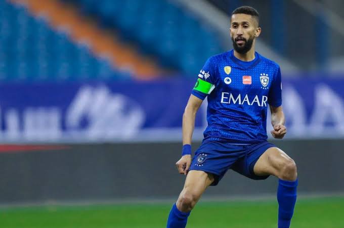 “الاتحاد الآسيوي” يوقف “سلمان الفرج” ثلاث مباريات في دوري الأبطال