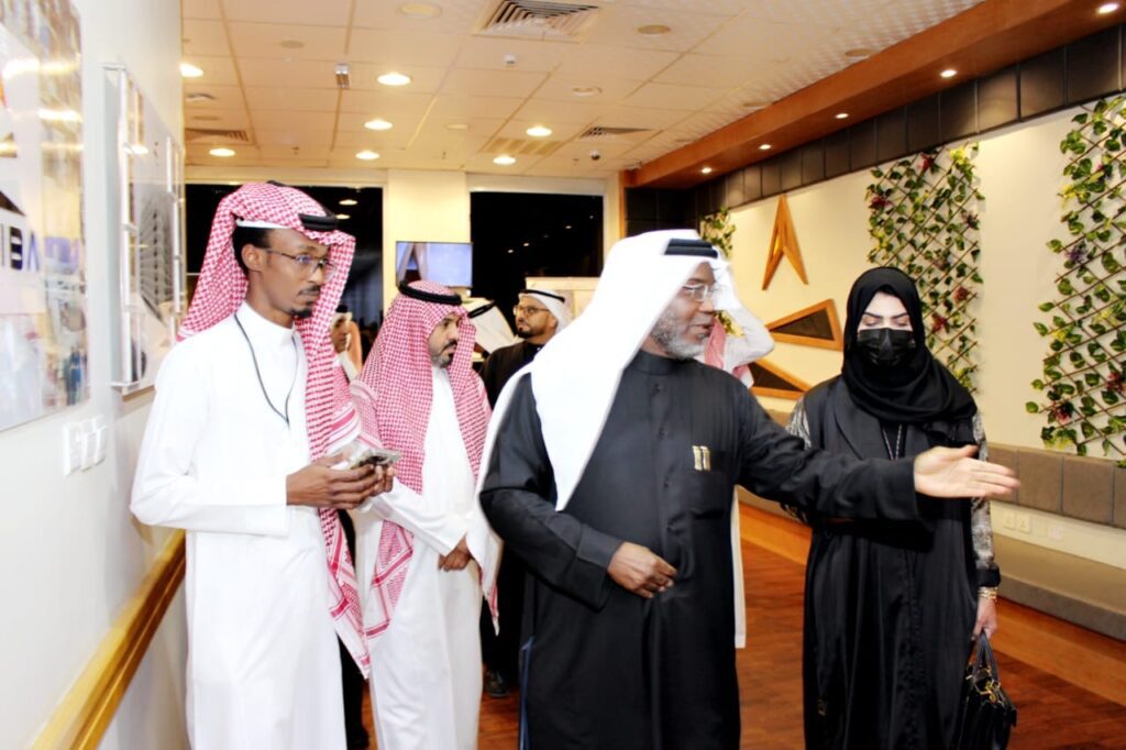 معاهد طيبة العالية للتدريب راعي لمبادرة بقدراتنا نحلم ونحقق