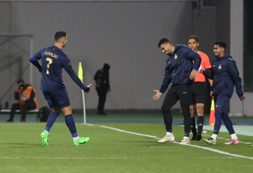 كريستيانو رونالدو يسجل هاتريك فى حفلة أبها ضد النصر التي انتهت 8-0