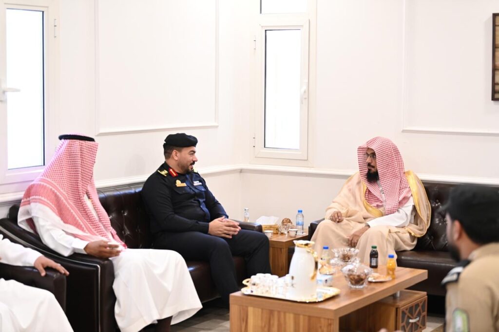 الشيخ الدكتور وجب العتيبي  لرجال القوة الخاصة للأمن والحماية في محافظة العلا ، احتسبوا الاجر فأنتم تحفظون امن البلد