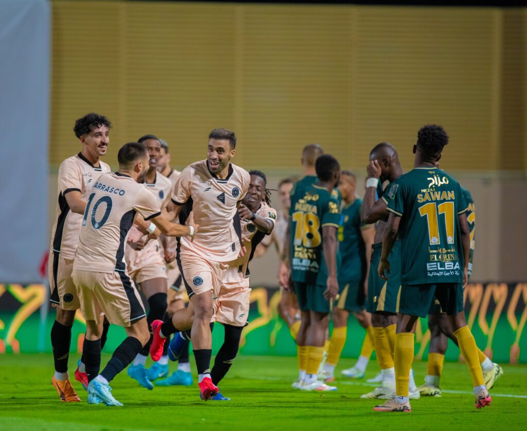 الشباب يبلغ دور الـ 16 من كأس خادم الحرمين الشريفين بفوزه على الخلود بثلاثة أهداف لهدف الشباب يبلغ دور الـ 16 من كأس خادم الحرمين الشريفين بفوزه على الخلود بثلاثة أهداف لهدف