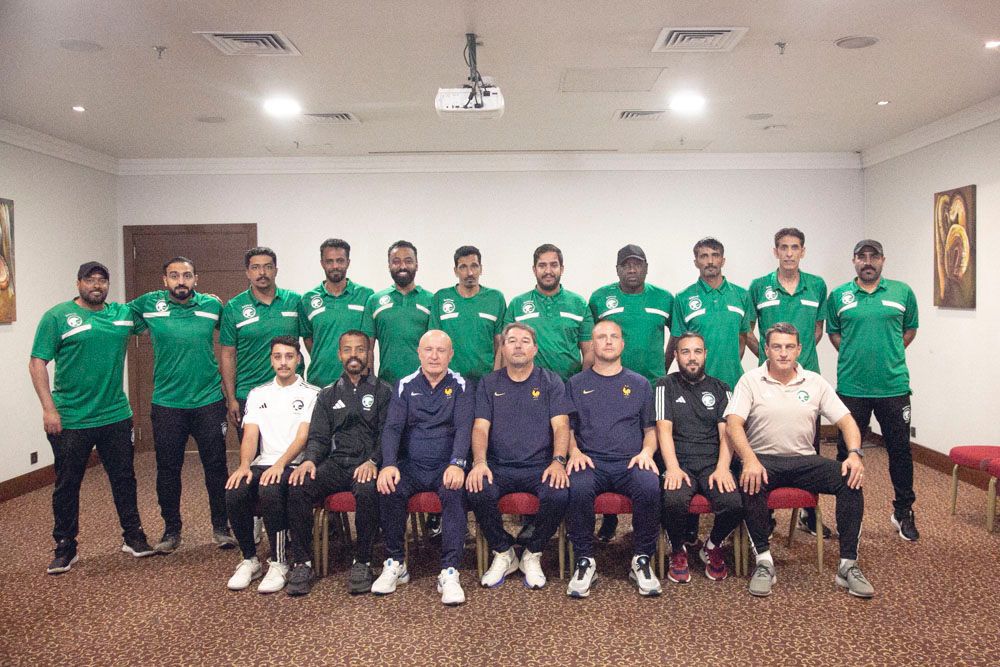 إختتام المرحلة الأولى من دورة النخبة للفئات السنية (B) بالتعاون مع الاتحاد الفرنسي لكرة القدم إختتام المرحلة الأولى من دورة النخبة للفئات السنية (B) بالتعاون مع الاتحاد الفرنسي لكرة القدم