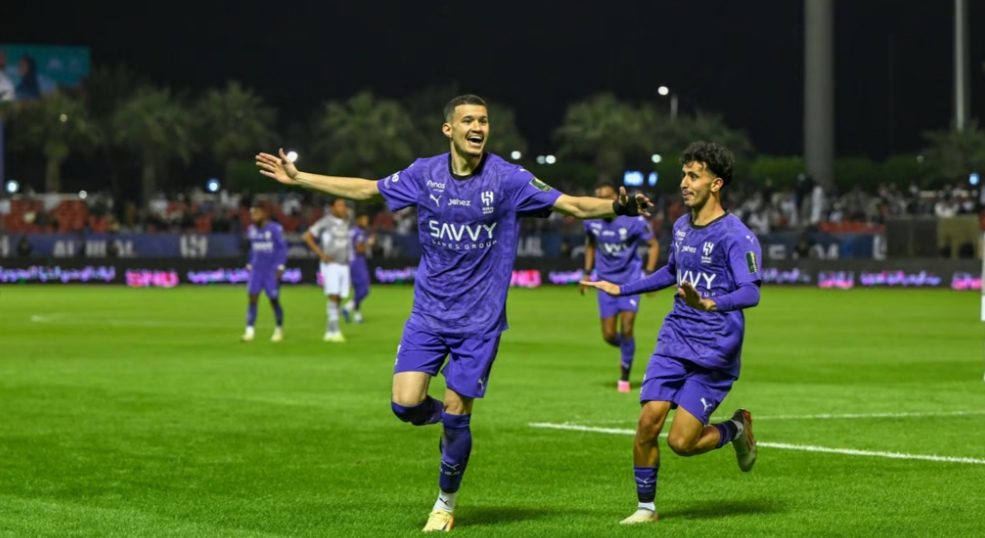 برباعية.. الهلال يفوز على الطائي ويتأهَّل لربع النهائي كأس خادم الحرمين الشريفين