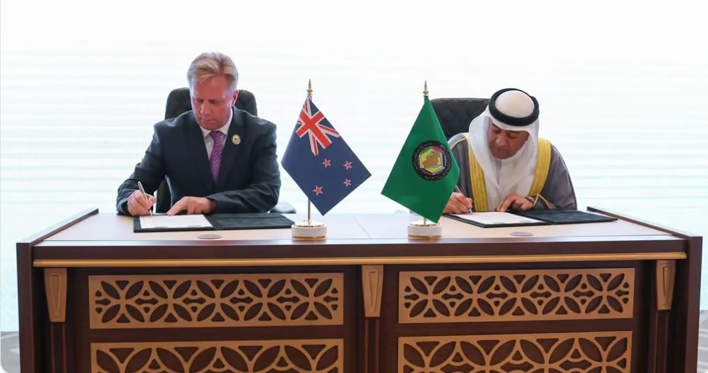 القصبي: بيان إنجاز مفاوضات اتفاقية التجارة الخليجية النيوزيلندية يعكس الالتزام بتعزيز العلاقات الاقتصادية