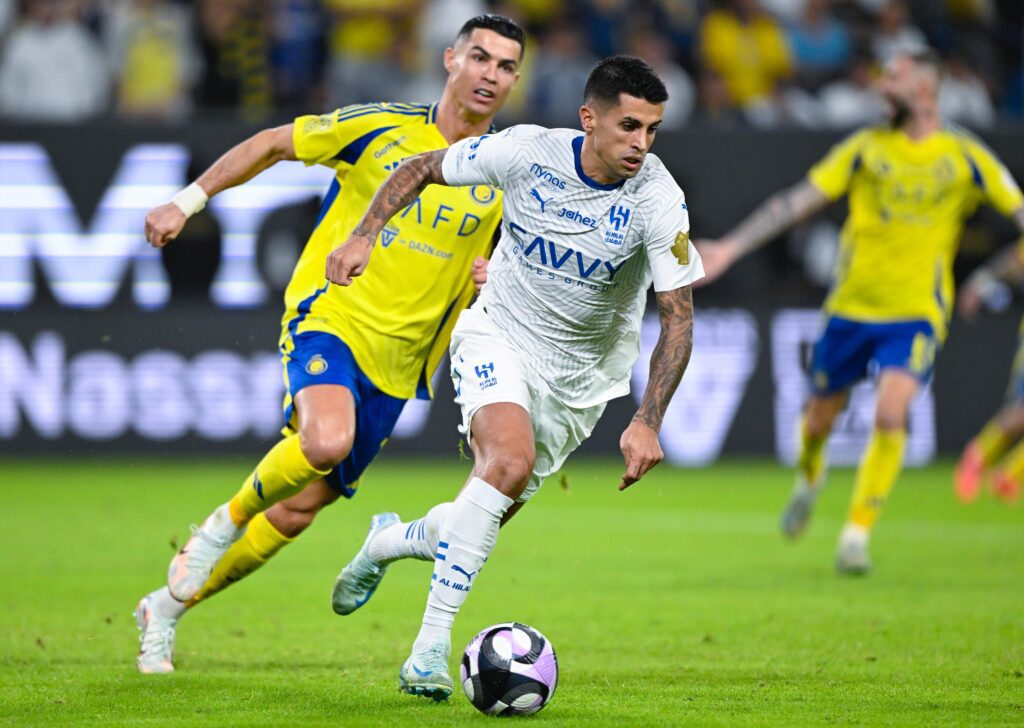 التعادل يحسم ديربي الرياض بين الهلال والنصر