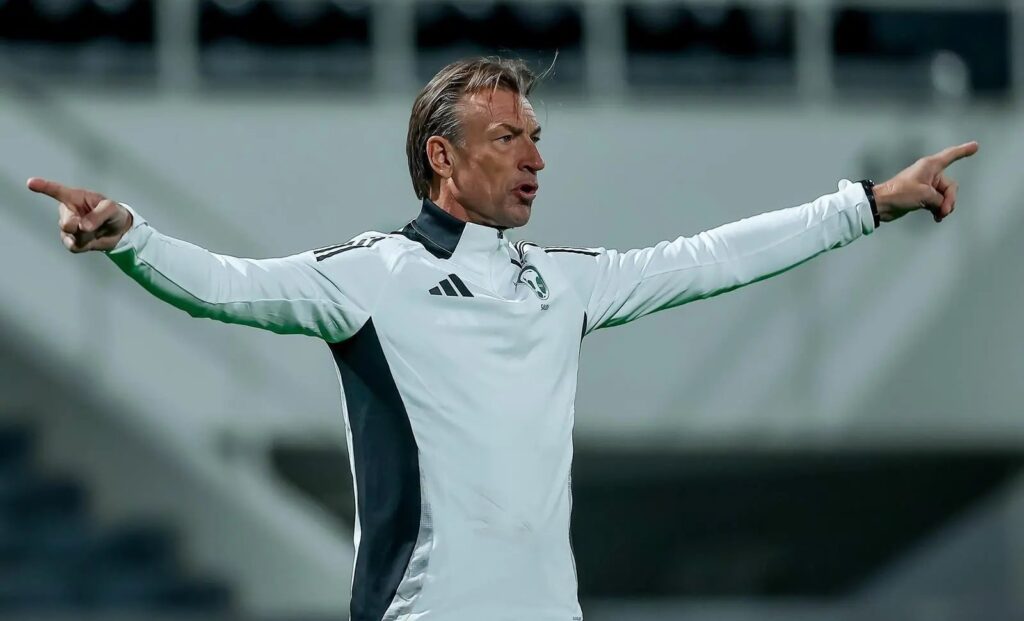 المنتخب السعودي الأول يواصل تدريباته في معسكر الرياض استعدادًا لكأس الخليج 26