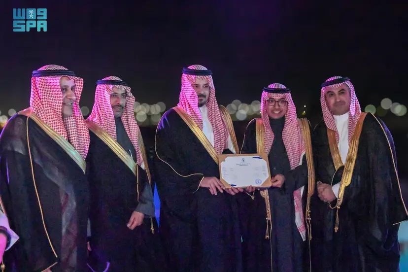 أمير منطقة المدينة المنورة يشهد تسليم “مرسى الجار” رخصة الهيئة السعودية للبحر الأحمر