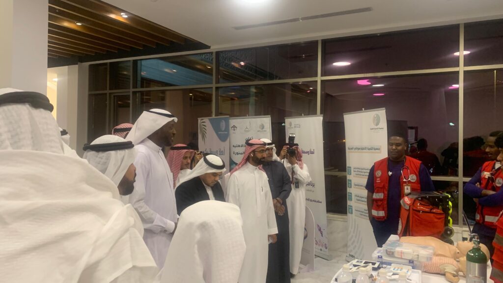 جمعية التنمية الأهلية بعوالي المدينة تحتفي بجهود الفرق التطوعية وتعلن عن مسابقة المؤذن جمعية التنمية الأهلية بعوالي المدينة تحتفي بجهود الفرق التطوعية وتعلن عن مسابقة المؤذن