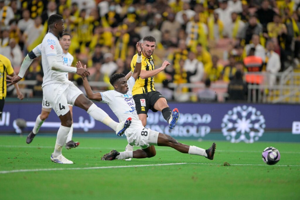بنتيجة 1-1.. الاتحاد يتعادل مع الأخدود في الجولة الـ 23 من الدوري السعودي للمحترفين