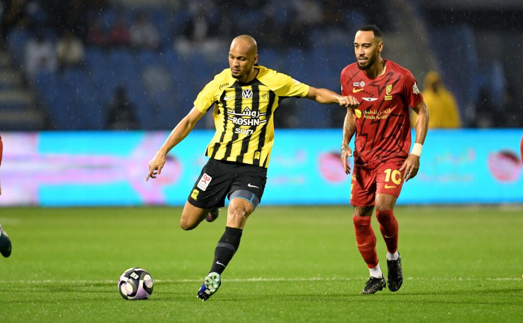في الوقت القاتل.. الاتحاد يرفض الخسارة ويتعادل مع القادسية بنتيجة 1-1 ضمن الجولة الـ 24 من الدوري السعودي للمحترفين