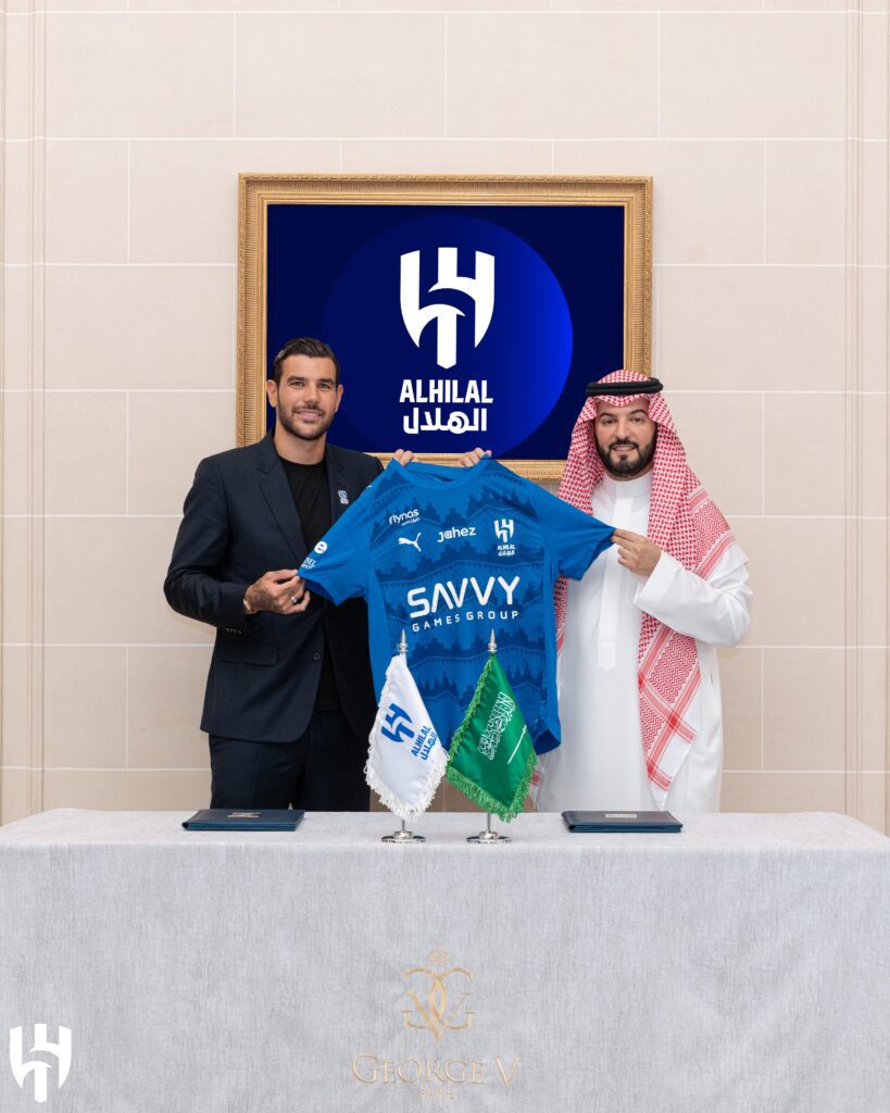 رسمياً.. الدولي الفرنسي ثيو هيرنانديز هلالياً