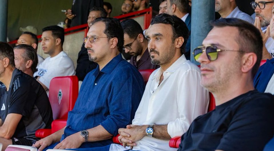 وزير الرياضة “الفيصل” يشهد مباراة الأخضر ومقدونيا