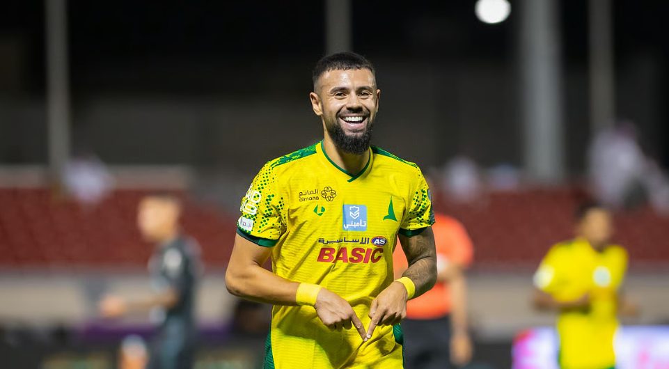 الخليج يكتسح الطائي بخماسية ويتأهل إلى ثمن نهائي كأس الملك