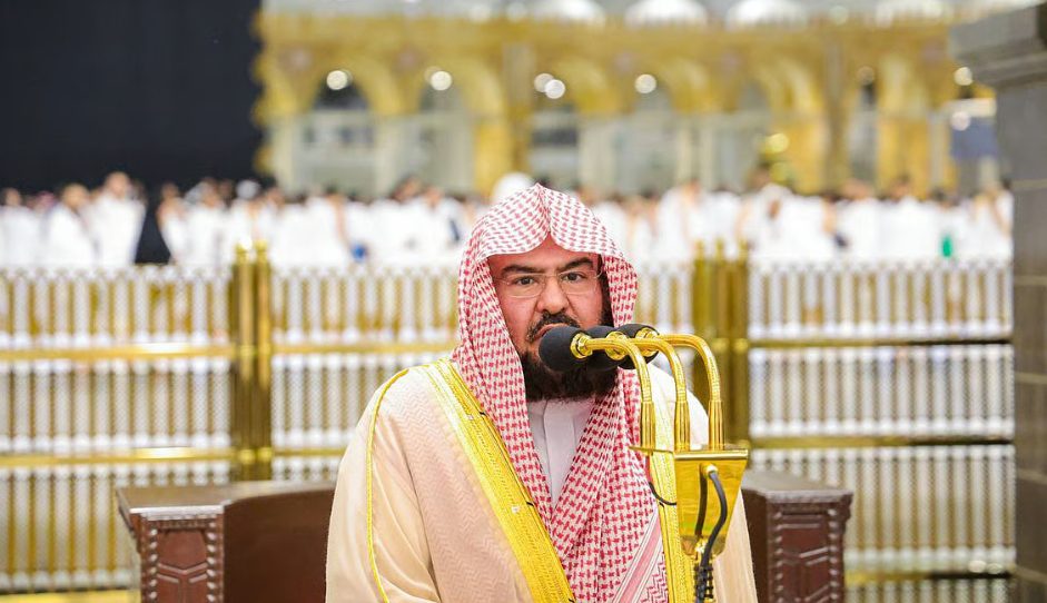 الشيخ الدكتور عبدالرحمن السديس في خطبة الجمعة من المسجد الحرام : “الفاتحة” جمعت أصول القرآن الكريم