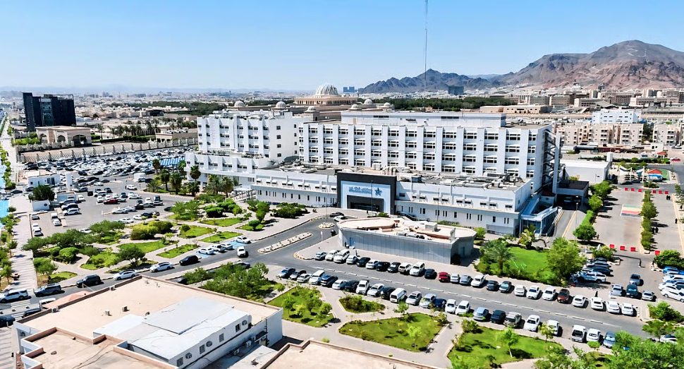 إنجازًا طبيًا.. إنقاذ رجل مسن من بتر الساق في مستشفى الملك فهد بالمدينة المنورة إثر فشل عملية سابقة أجريت له خارج المملكة