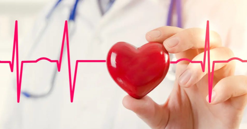 استشاري قلب يوضح: من الأخطر على القلب.. الكوليسترول أم ارتفاع الضغط؟