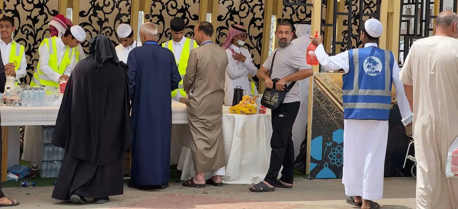 مدينة الحجاج بخيبر تواصل استقبال ضيوف الرحمن القادمين برًا