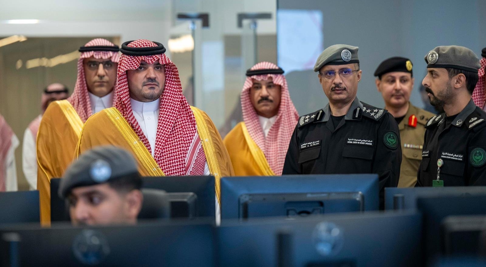الأمير عبدالعزيز بن سعود يدشّن المركز الرقمي للعمليات الأمنية بمقر وزارة الداخلية في جدة
