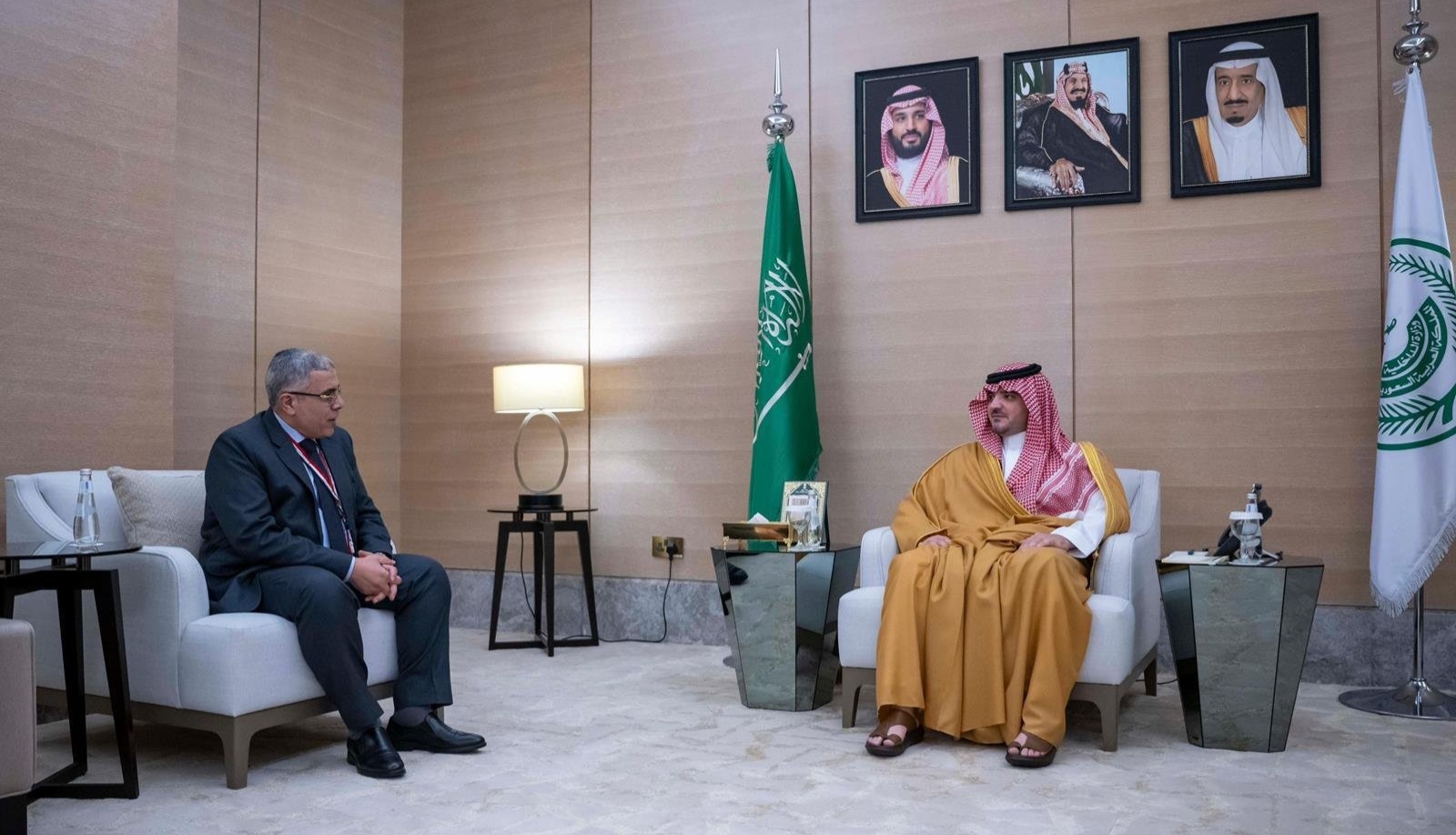 الأمير عبدالعزيز بن سعود يستقبل رئيس مكتب شؤون الحجاج بجمهورية مصر العربية