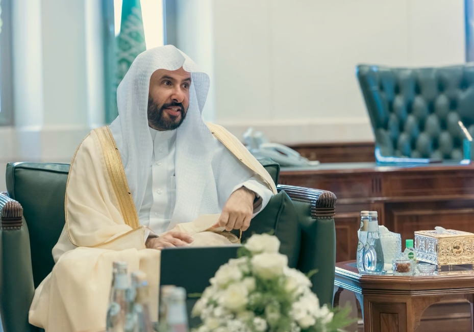 وزير العدل يدشّن النموذج المركزي لتطوير أعمال المحاكم العامة